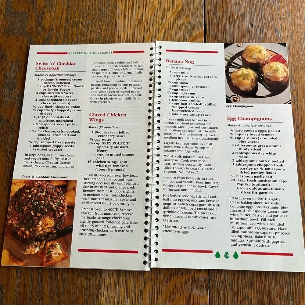 Treasury of Christmas Recipes Cookbook